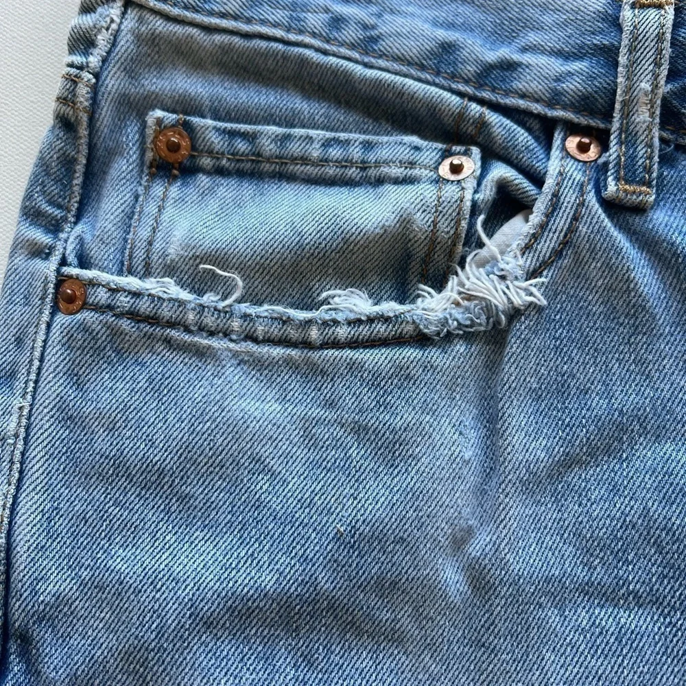 Levi's 505 Regular Fit Straight Leg Jeans Men's 36x32 Blue Distressed Denim(C2)